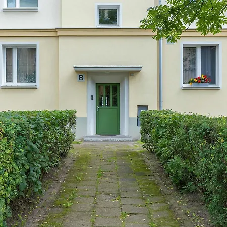 Baltic Harmony With Desk Ideal For Remote Working By Renters * Gdańsk