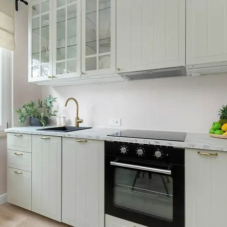 Baltic Harmony With Desk Ideal For Remote Working By Renters Apartman